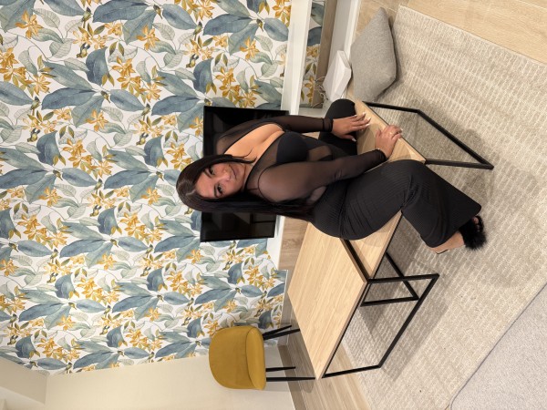 CHICA SEXY COLOMBIANA RECIÉN LLEGADA A TU C