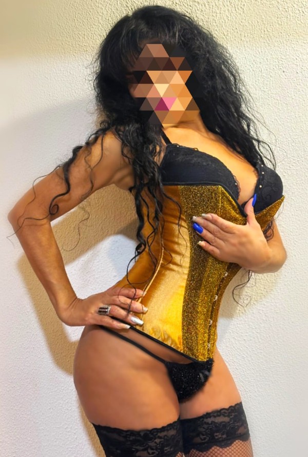 Bella Madurita conejito muy peludo