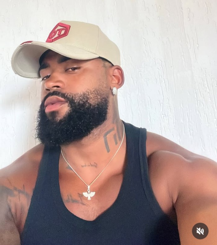 PIDE EL TUYO MORENOS LATINOS DISPONIBLE