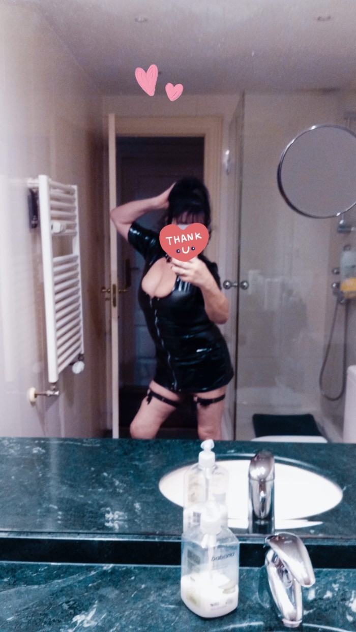 Brasileña madurafiestera e implicada – Bernabeu