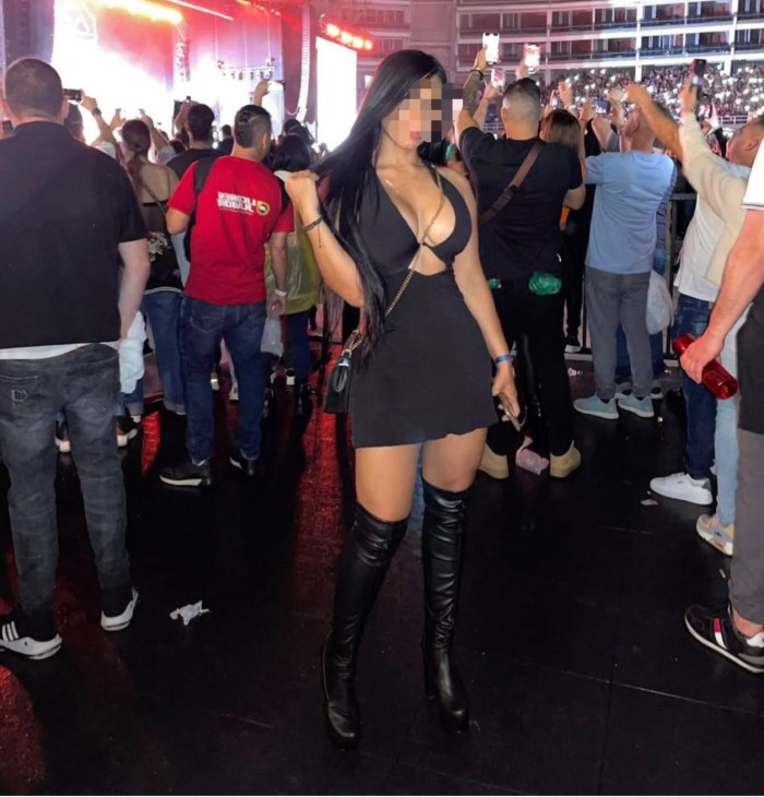 CHICA SUPER SEXY EN SALOU! QUIERO PASARLA BIEN