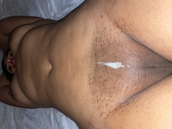 FIESTERA Y SEXY MORENA CURVY