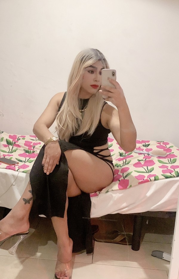 MICHELLE …TRANS COMPLETÍSIMA FIESTERA  Y MUY GUARRA SIN LÍMITES