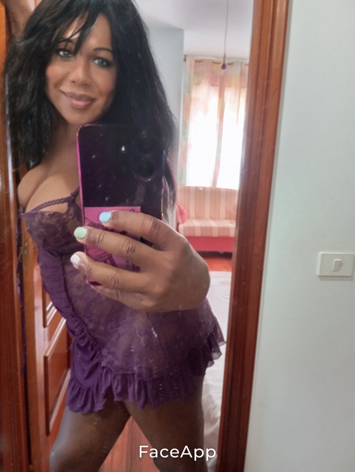 Trans massagista erótico
