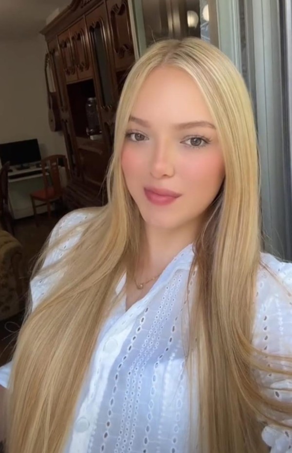 Guapísima jovencita latina NOVEDAD (GERONA)