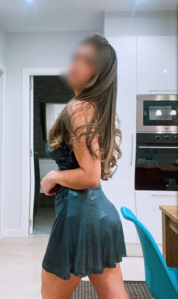 NAIARA ESPAÑOLA DULCE,CARIÑOSA Y MUY IMPLICADA