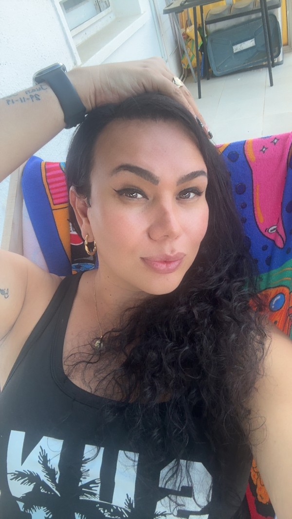 EN REUS MEGAN TRANS FIESTERA MORBOSA LATINA