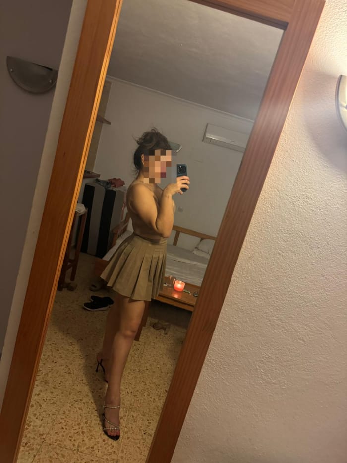 ESPAÑOLA JOVENCITA CON PISO PRIVADO EN MADRID 24H