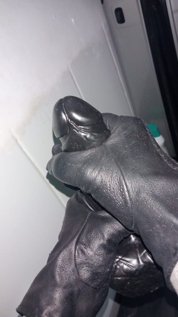 SARA FENBOY.MASAJES EROTICOS.PUEDO SER CARIÑOSA O DOMINANTE TU ELIGES ?!