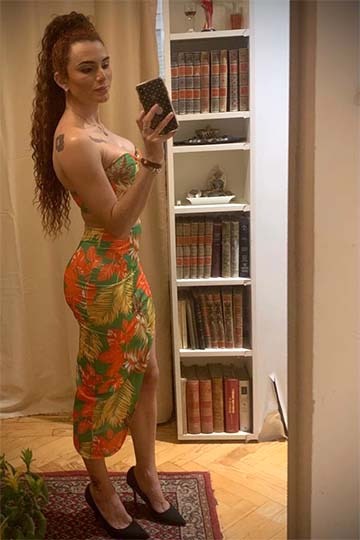 TRAVESTI RUBIA CAÑON JONCITA PUTISIMA Y TRAGONA