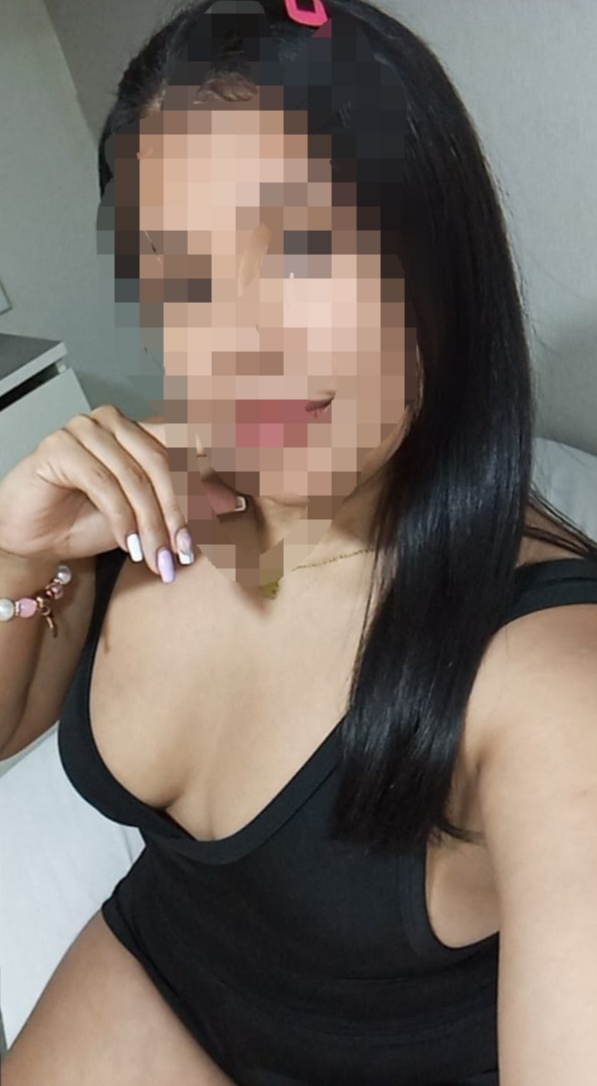 MORENA FIESTERA AGRADABLE SEXY EN SABINILLAS