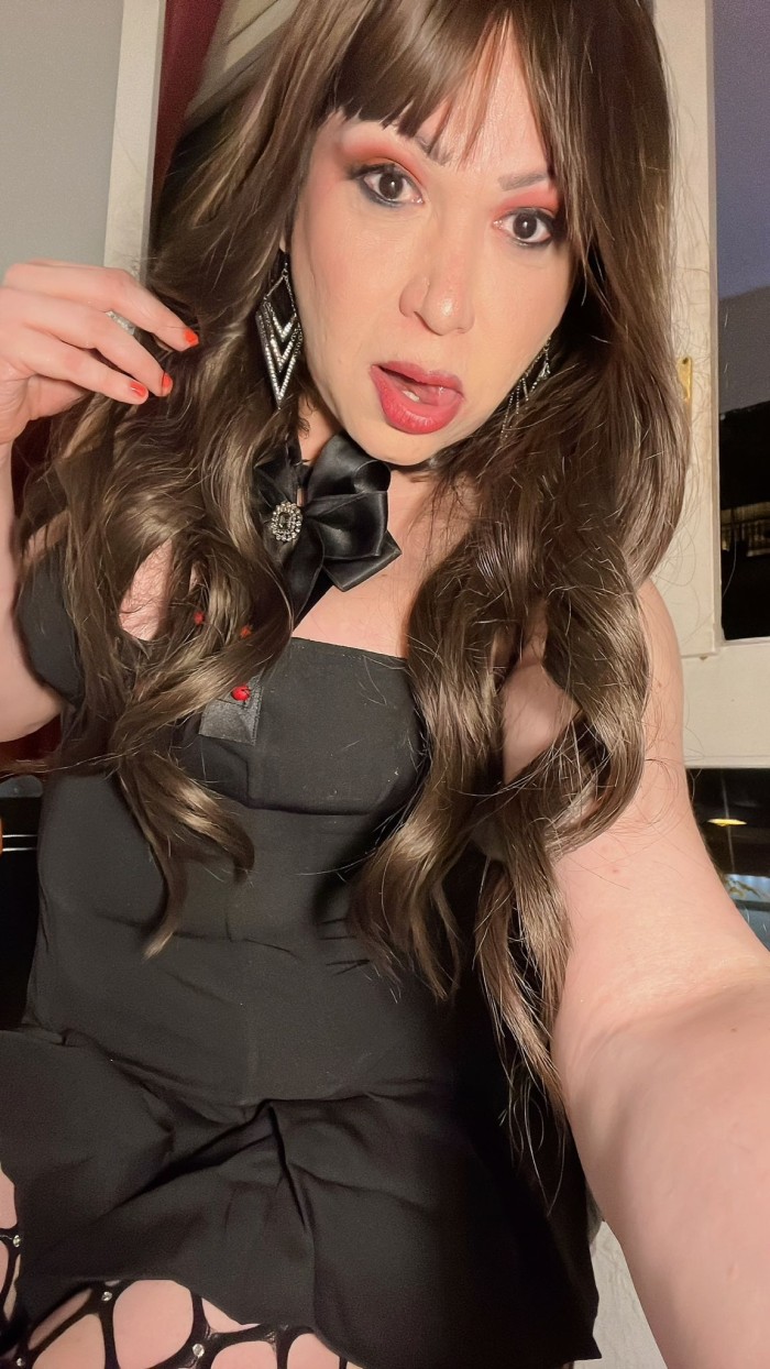 TIA MORBOSA LAMEDORA DE POLLA BESO NEGRO MASAJE