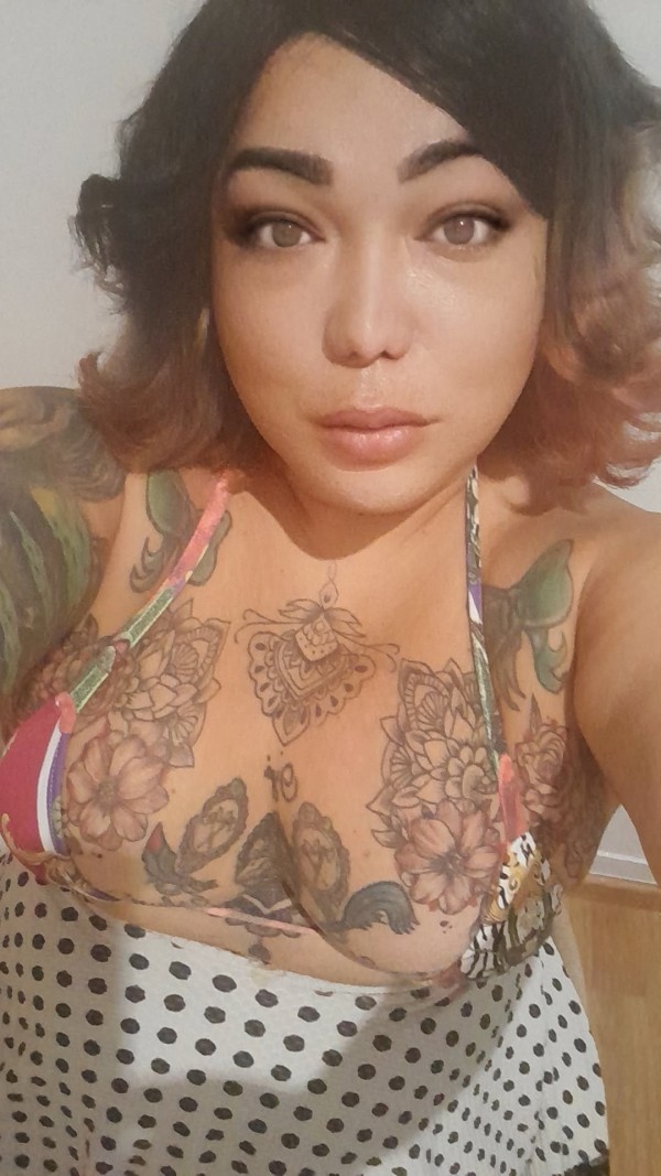 Aproveitem Camila Lopes super activa pouco dias en OURENSE.664689098