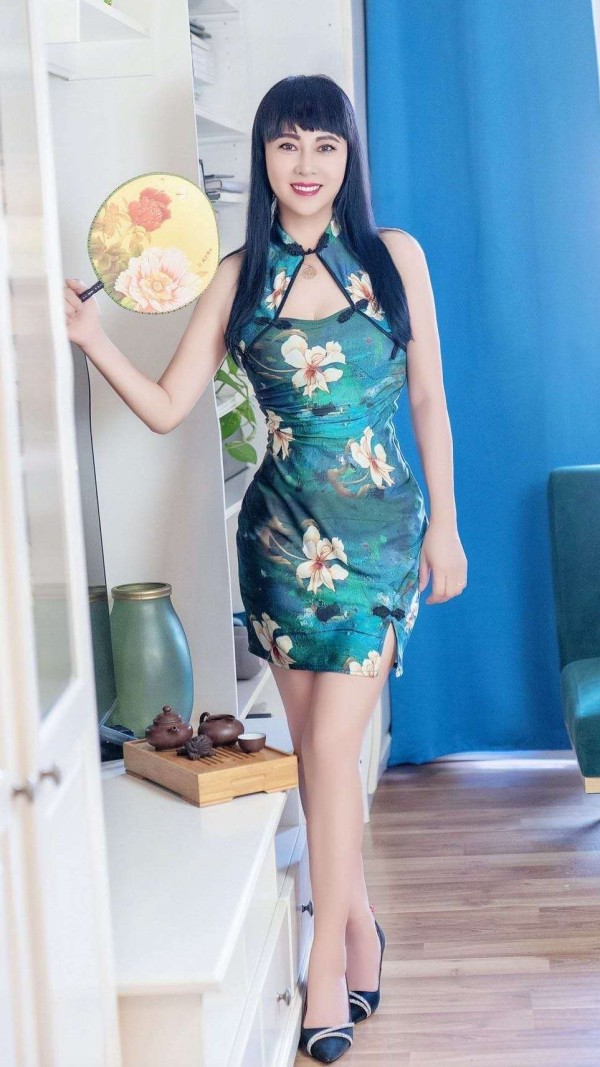 ENCANTADORAS AMIGAS ORIENTALES LLEIDA