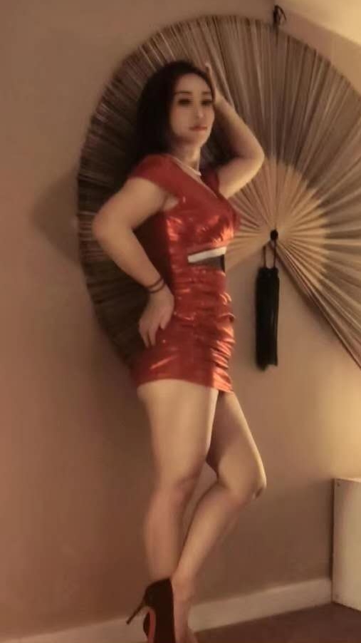 ENCANTADORAS AMIGAS ORIENTALES LLEIDA