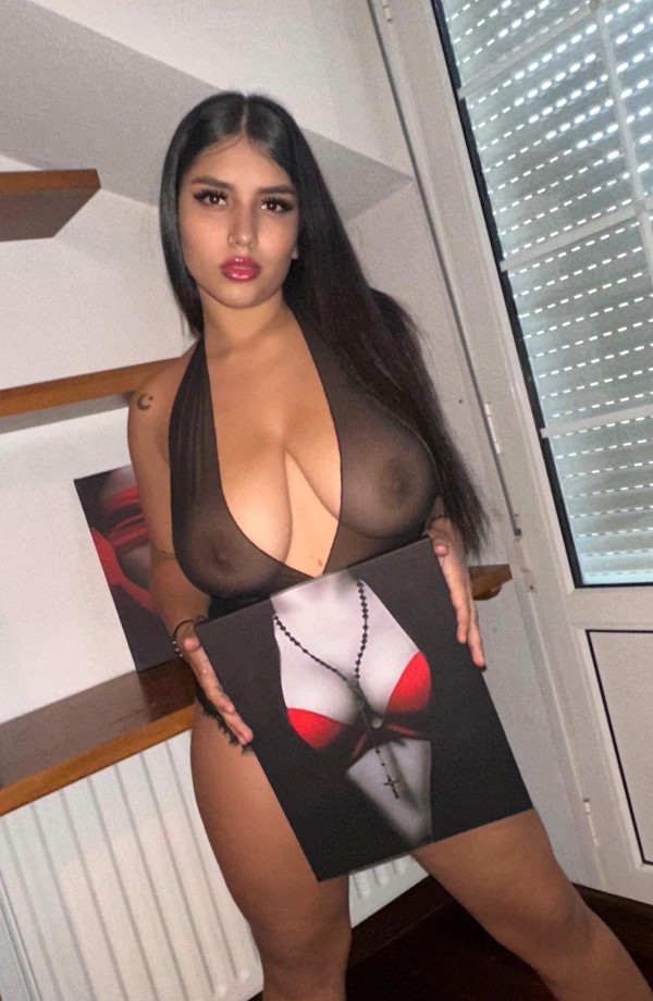 , primera vez 697399380 , NUEVA EN ESTE MUNDO 22 años