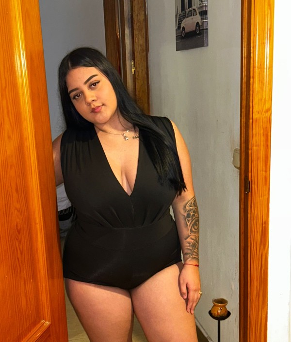 Antonela niña de 18 años