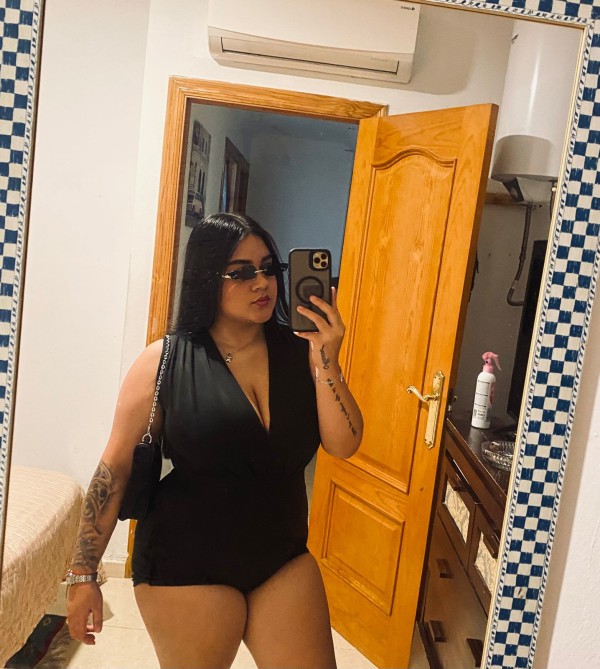 Antonela niña de 18 años