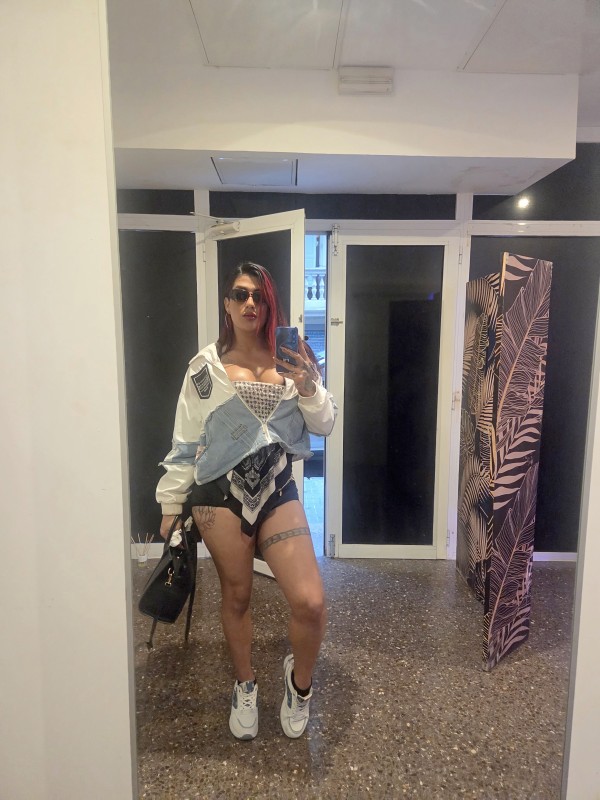 Trans Dominante elegante y discreta