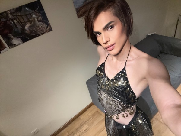 REINA DEL FRANCES HERMOSA PUTA FIESTERA, VICIOSA, GUARRA ENCANTADORA