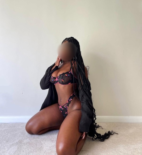 the best erotic masseuse in the entire area