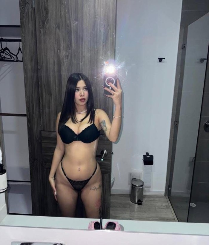 20 recién cumplidos tiernita con poco experiencia