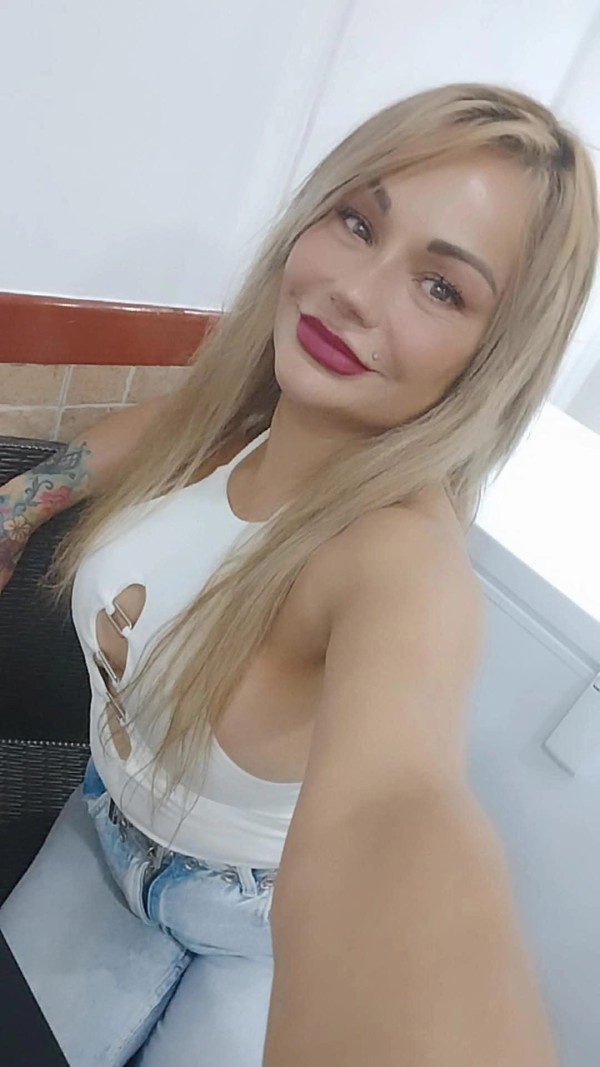 Vanessa 36 años ,Deseo ardiente que no podrás controlar…