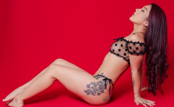 SE QUE VOLVERAS UNA Y OTRA VEZ…SOY UNA ADICCION.