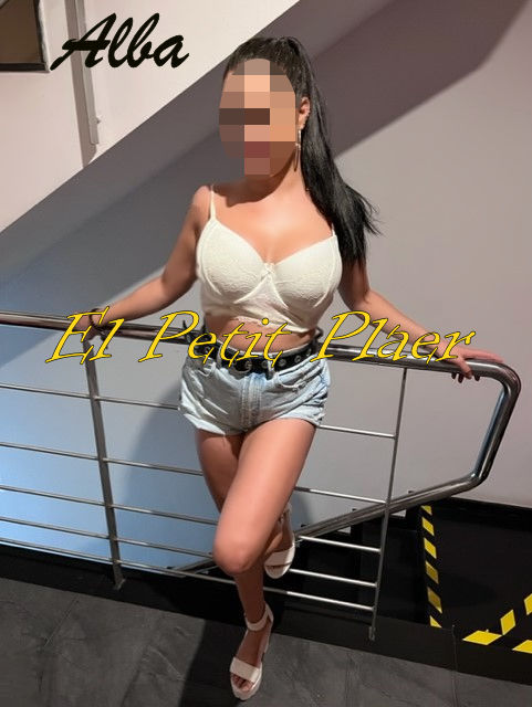 CARIÑOSAS Y SEXIS EN CANOVELLAS