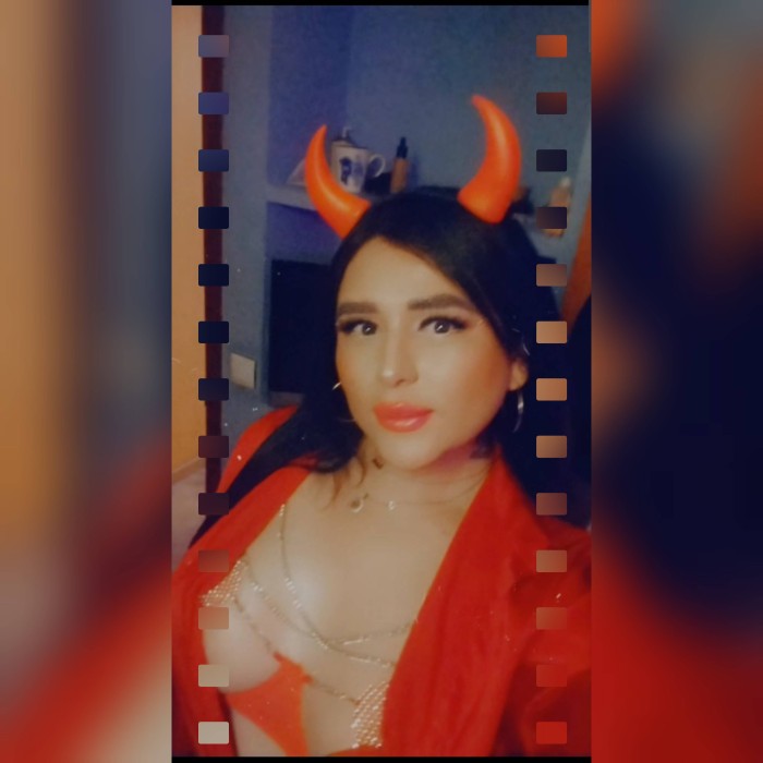 CADIZ CAPITAL…CANDY CHICA TRANS 100% REAL