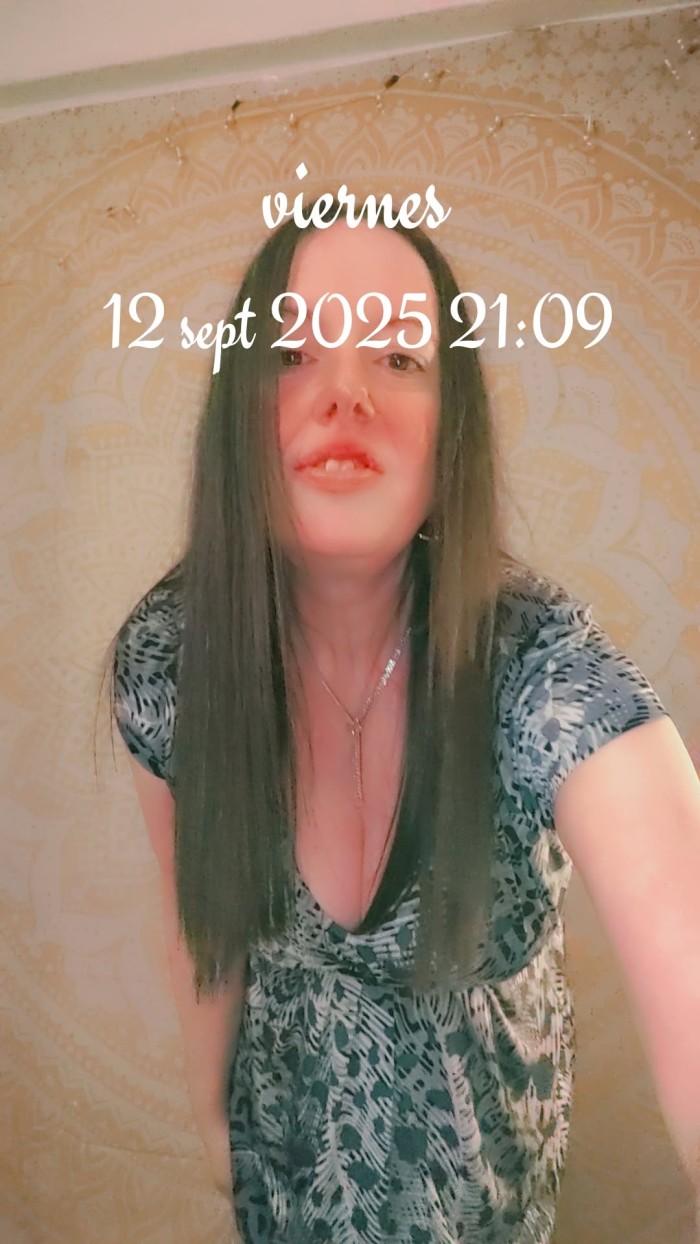 AVILÉS ESPAÑOLA MASAJISTA PROFESIONAL