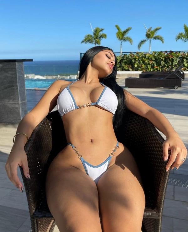 Lia cubanita 24h ! Sensual, morbosa y cariñosa