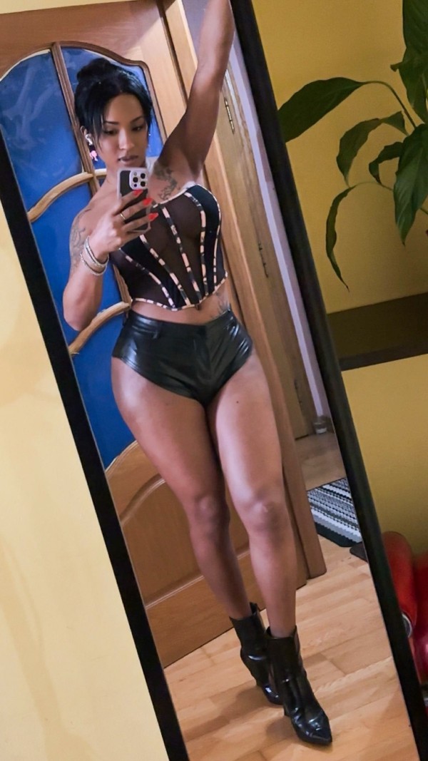 NO24h FOTOS REALES FIESTERA ALTO NIVEL FOTO VERIFICADA REALES