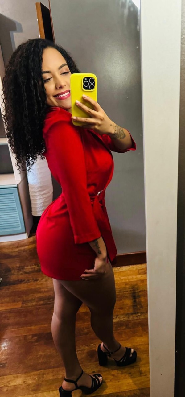 PATY VENEZOLANA CANDENTE MULTIORGASMICA