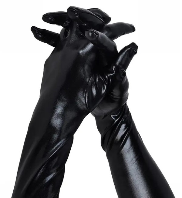 Domina Sheila.Tu sufrimiento es mi placer.