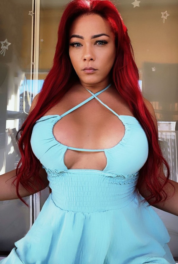 Chica trans Latina venezolana en valencia