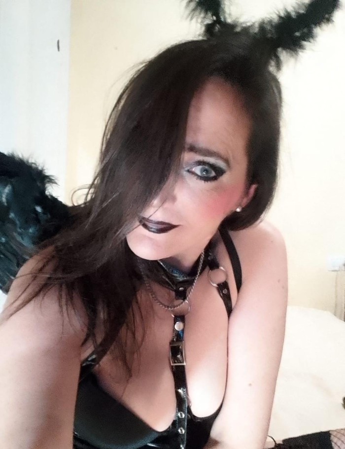 ESTOY QUE ARDOOOOO FOLLAMOS?FIESTERA…