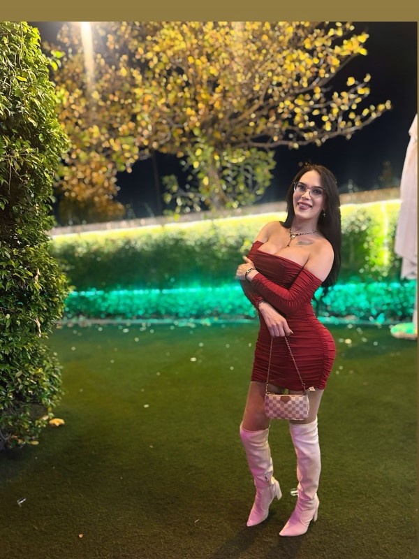 Cuerpo de diosa y cara de ángel buen trato muy complaciente