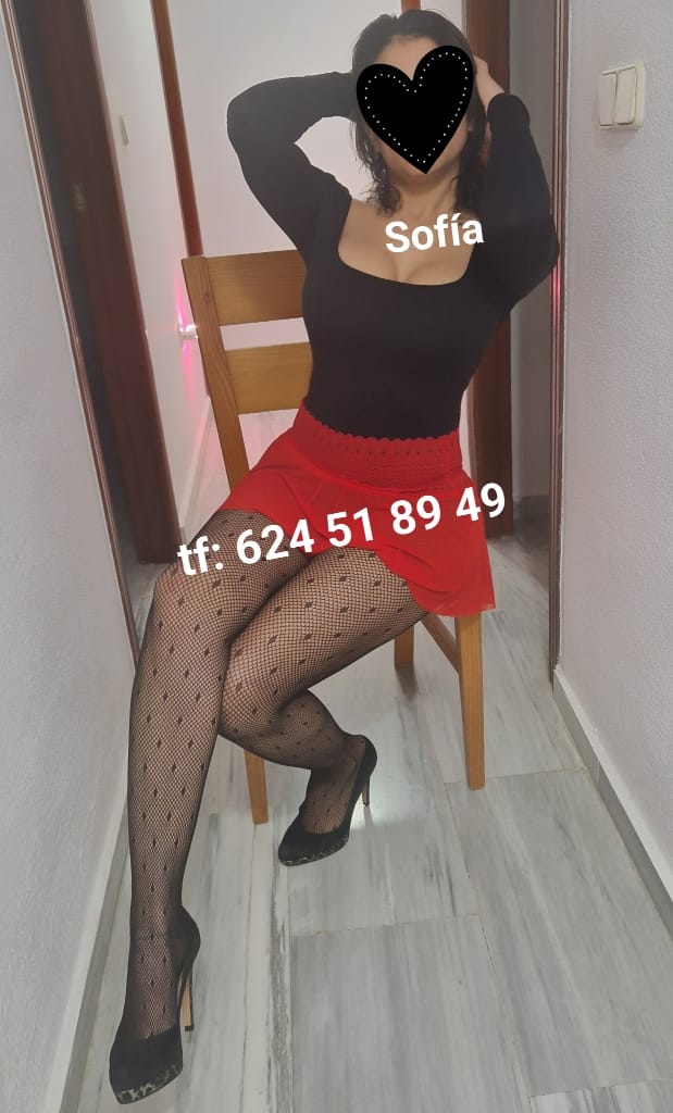 Morena latina muy guapa ,tetas grandes,muy cachond