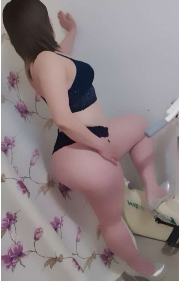 ENCUENTRO INOLVIDABLE,,,SOY LILI UNA RUBIA ENCANTA