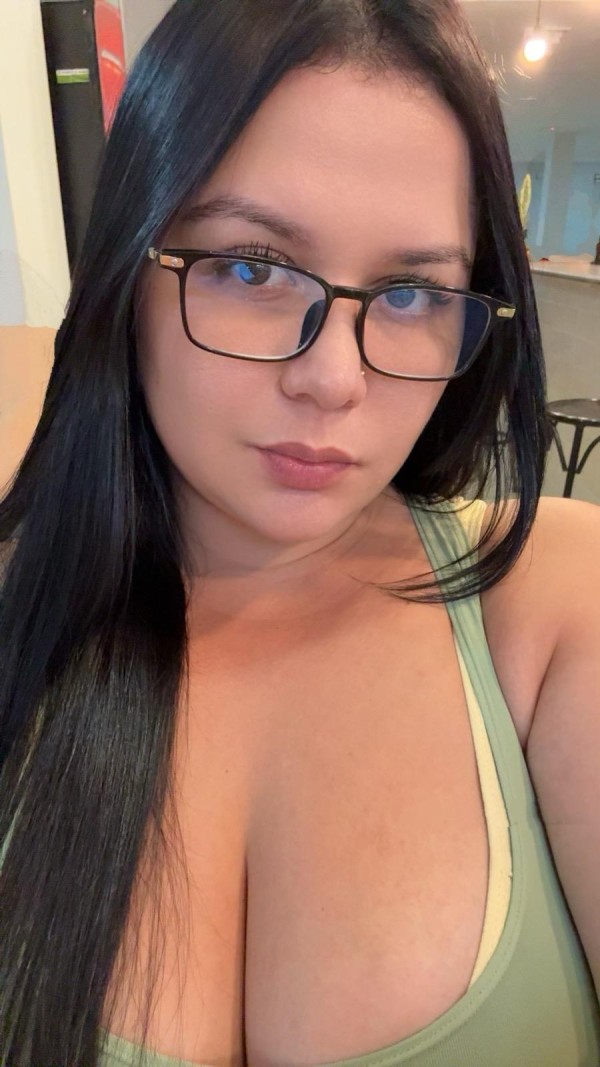 EN RUBI FUESTERA LA MÁS FOLLADORA