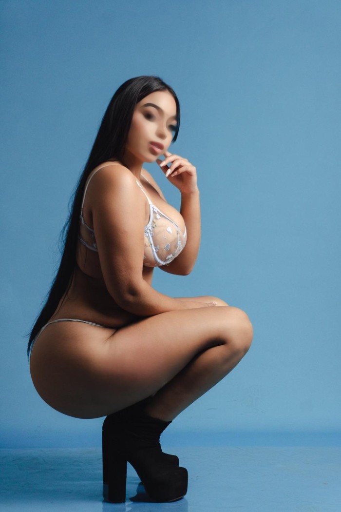 VENEZOLANA LA MAS COMPLETITA NUEVO EN LA CIUDAD