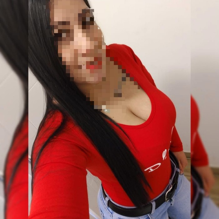 CARIBEÑA CALIENTE COÑITO DEPILADITO ROSADITO