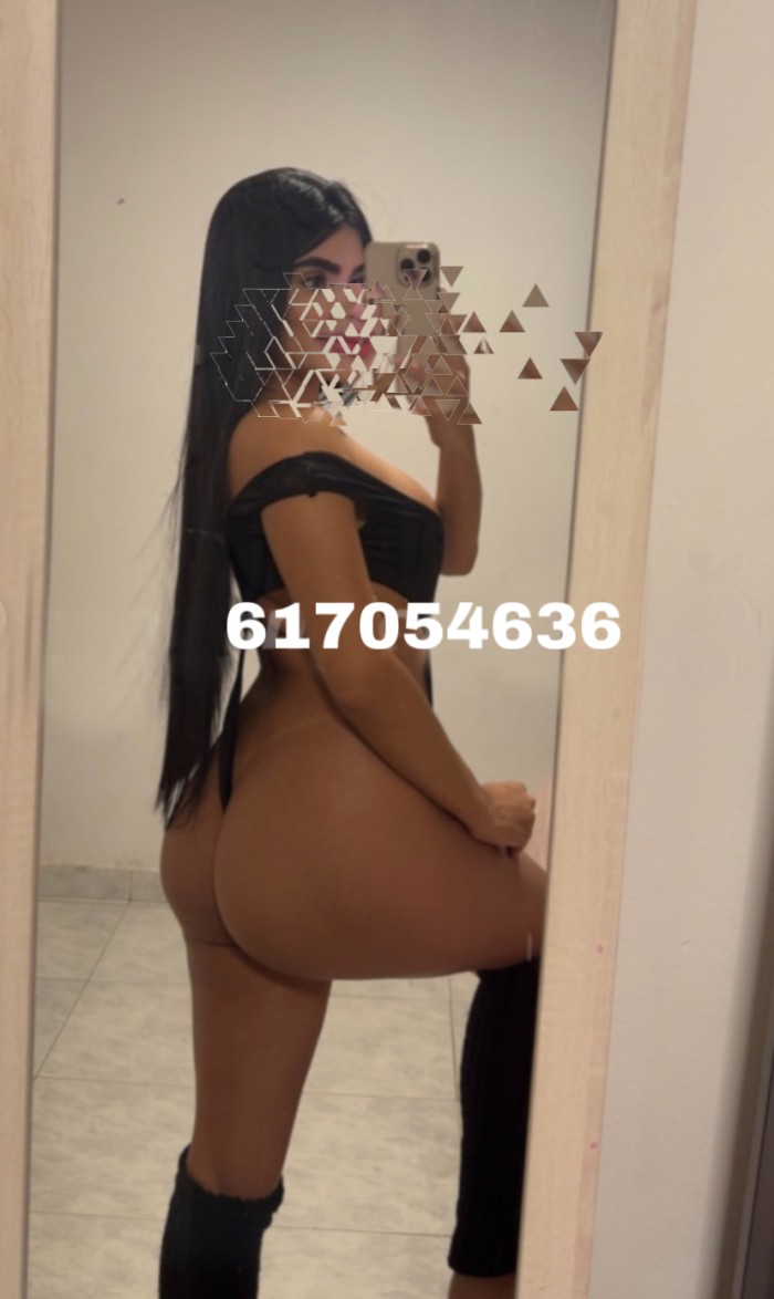BOMBA EXPLOSIVAAA SEXY Y SENSUAL FIESTERA 100%