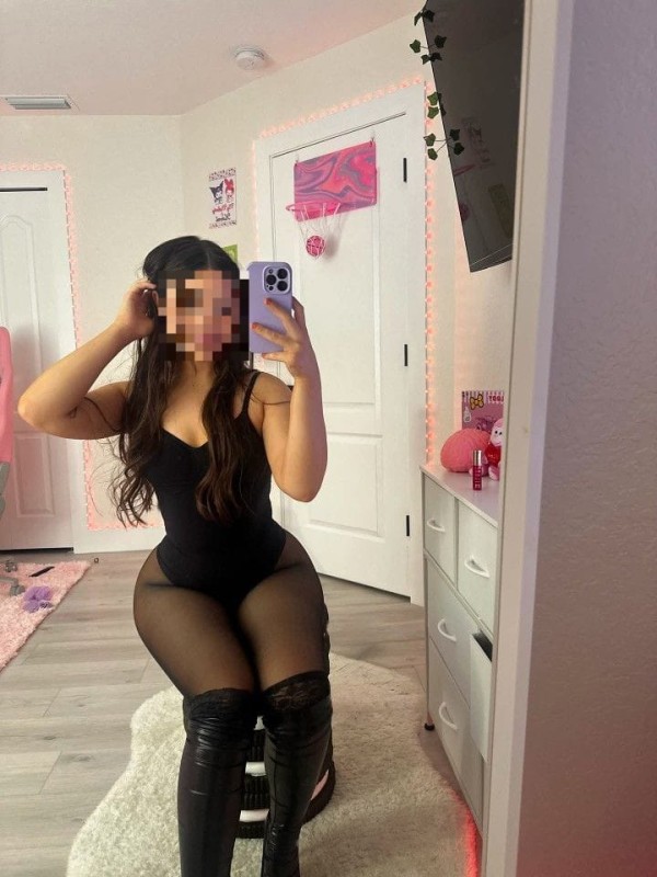 POR PRIMERA VEZ EN MILLADOIRO JOVENCITAS PARAGUAYA