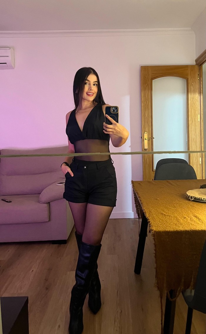 Impresionante chica vip venezolana