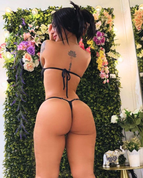 SWEET, HORNY  & FUN.  – YOUR FAVORITE ESCORT IN PALMA 24/7. FIESTERA.