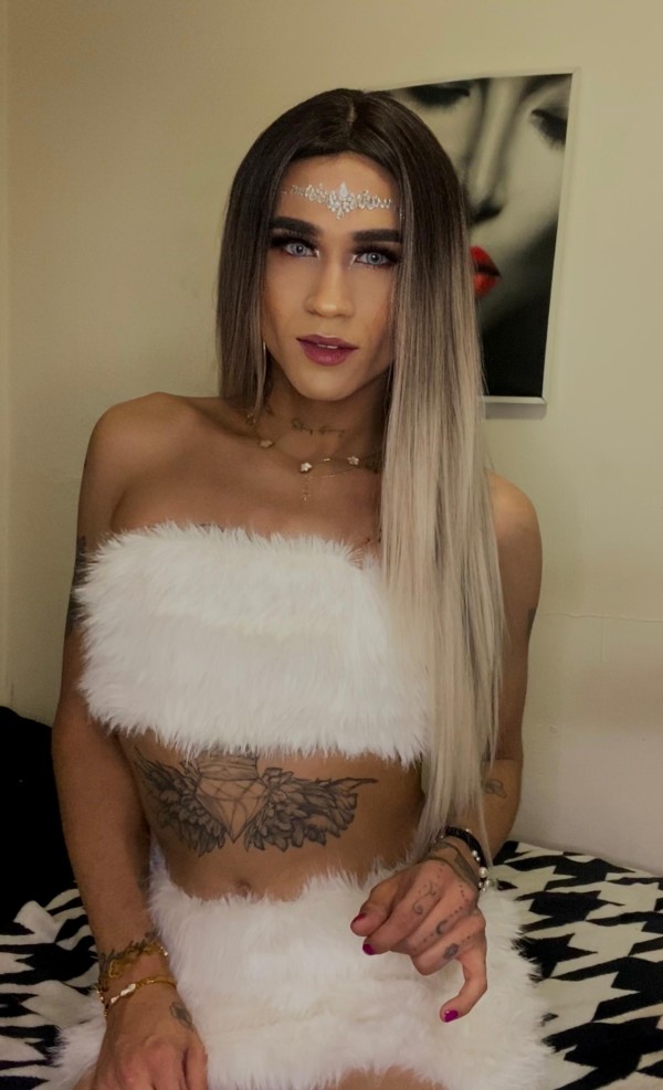 PamelaPraga !Tu muñequita candente, tú compañía ideal.