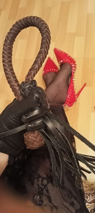 MORBOSA CAÑERA BELLÍSIMA LINDA RUBIASA POLACA