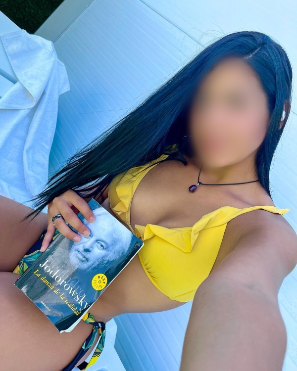 Cariñosa, encantadora y elegante